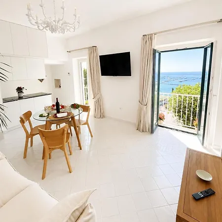Apartment Marefuori *